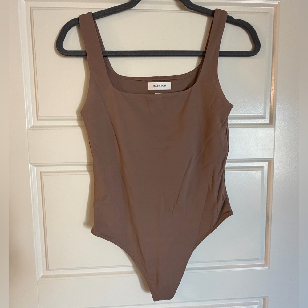 Aritizia babaton bodysuit